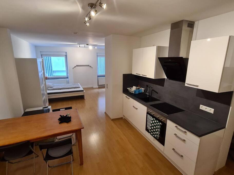 City Central Apartment Kaiserslautern Ngoại thất bức ảnh